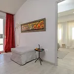 Дом отдыха Grotta Sognare Naxos City