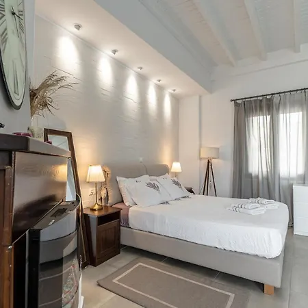 Semesterbostad Grotta Sognare Naxos City